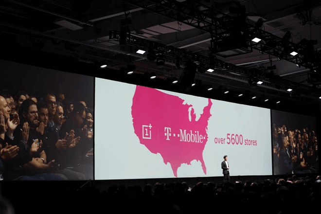 Pete Lau anunció el partnership con T-Mobile durante el evento de lanzamiento del OnePlus 6T