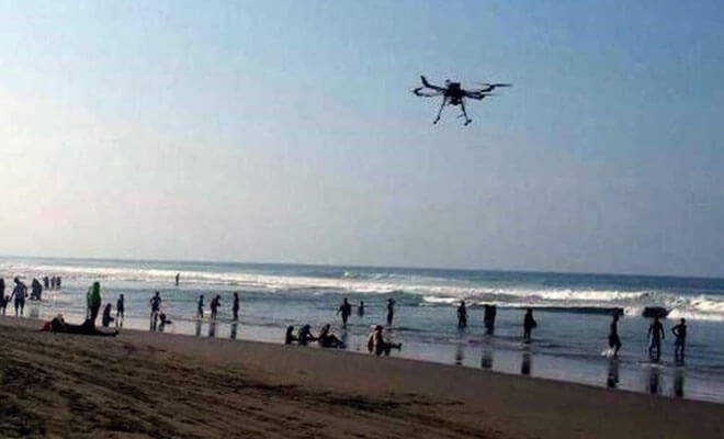 Drones salvavidas de Vodafone asistirán a socorristas en las playas españolas