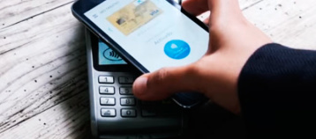 Pago móvil: CaixaBank Pay convierte a tu smartphone en una tarjeta contactless