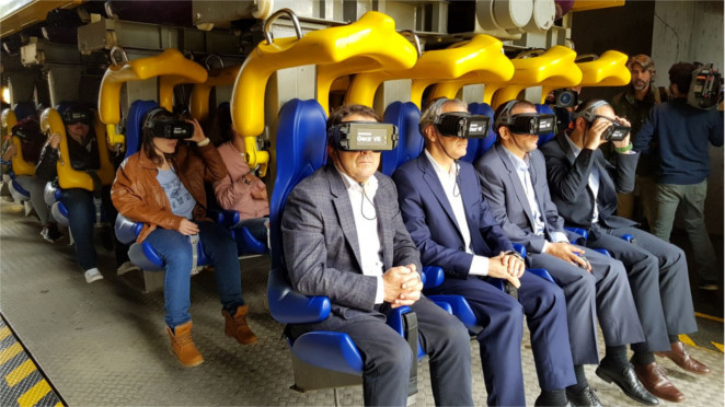 Montaña rusa de realidad virtual