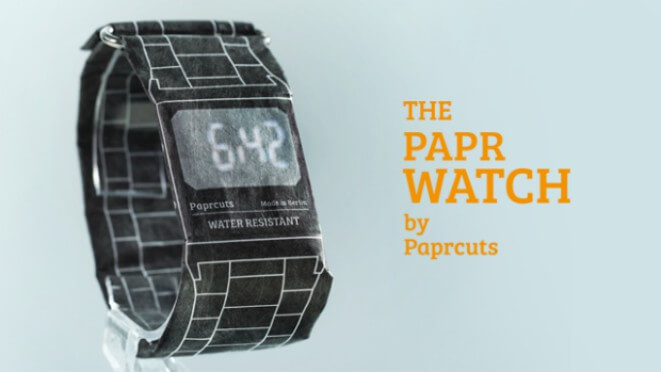 Reloj digital hecho de papel