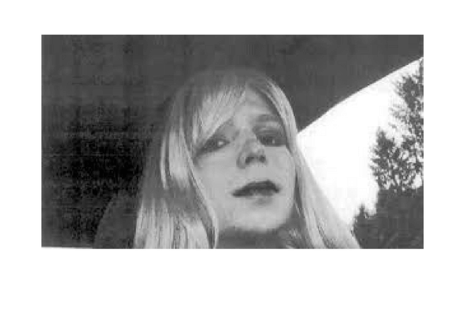 ¿Chelsea Manning y ciberataques podrían tener alguna conexión?