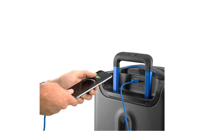 Recarga la batería de tu móvil con esta maleta inteligente
