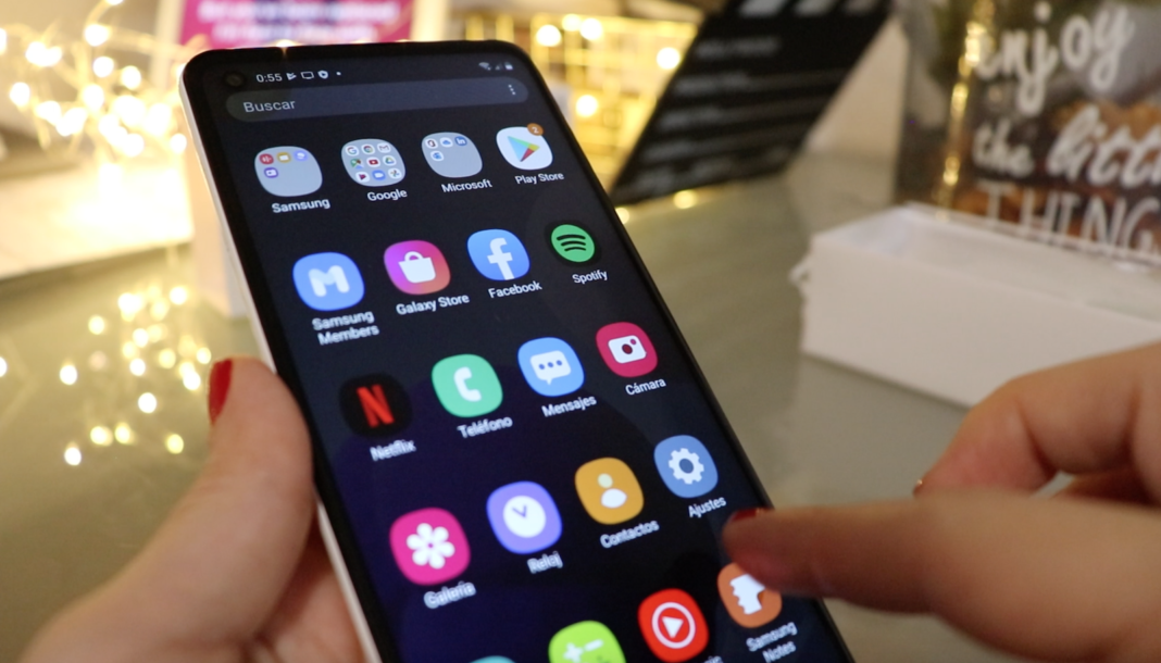 Samsung Galaxy A21s es fluido en la multitarea