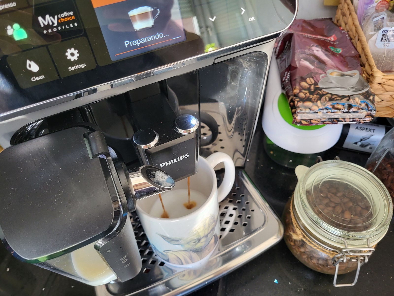 Philips 5400: Lee antes de comprar esta cafetera super automática de  espresso